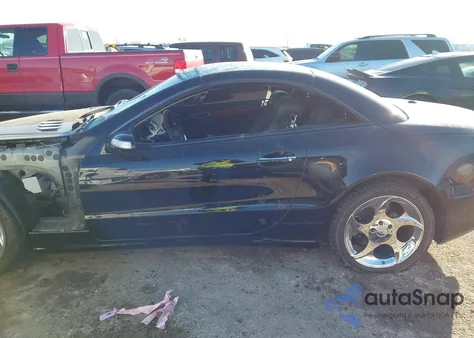 2007 Mercedes-Benz Sl 550 from USA, damaged, VIN WDBSK71F67F128859